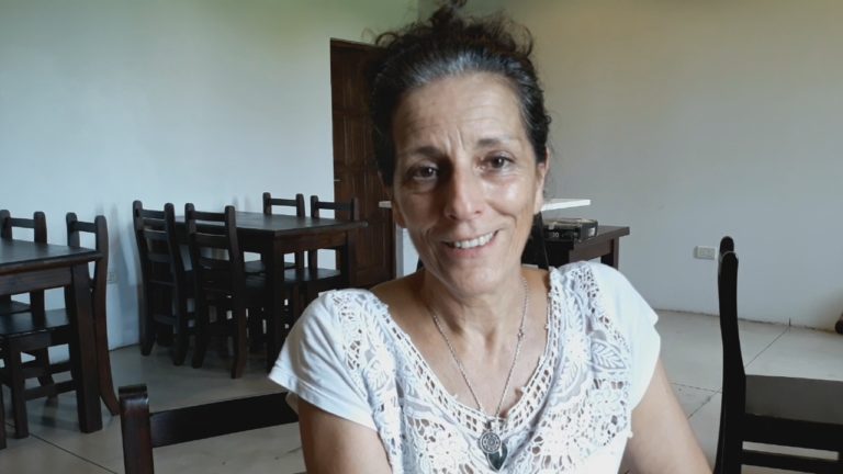 20181216 CLAUDIE BAUDOIN durante entrevista
